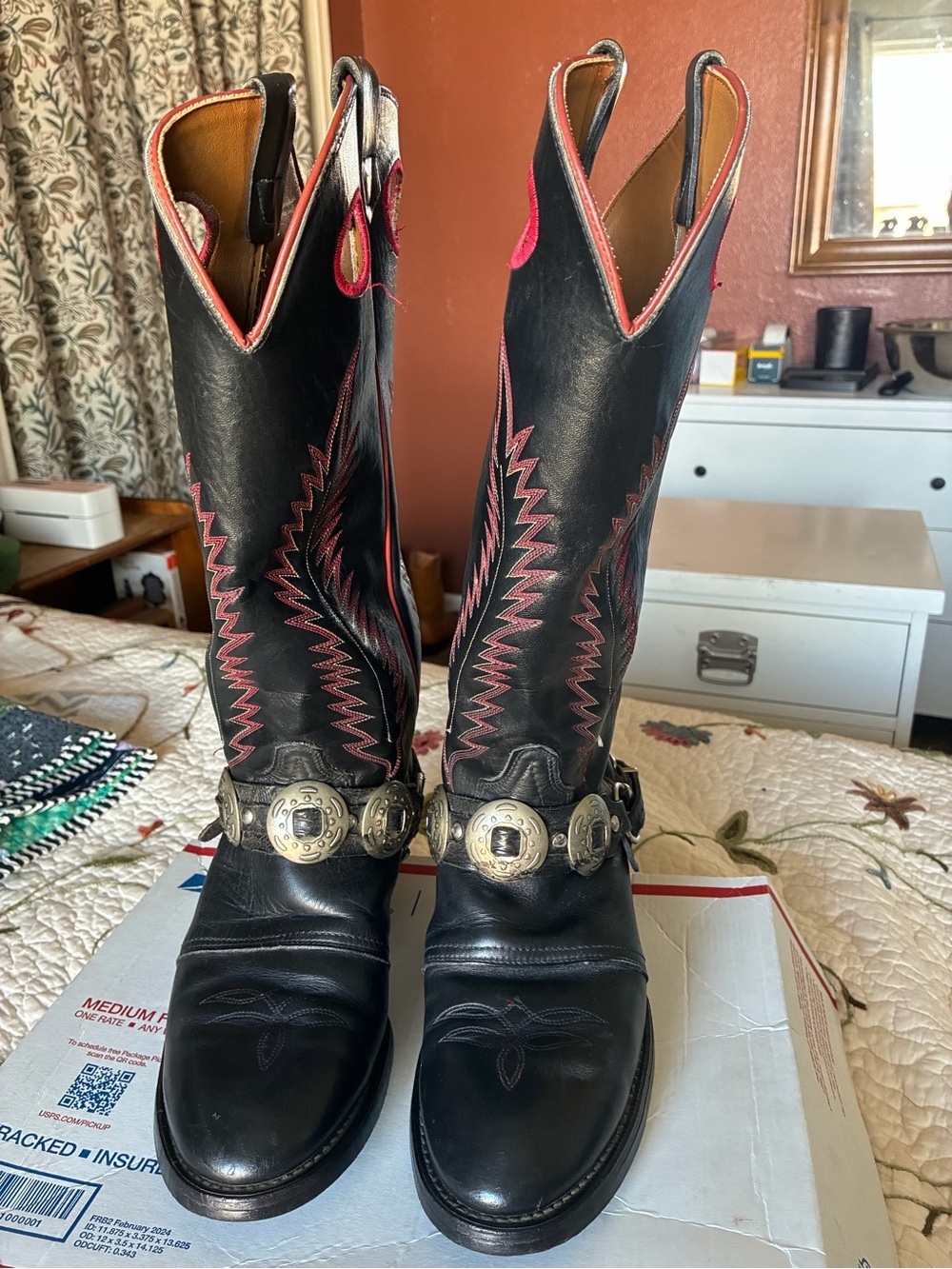 Texas Buckeroo Boots Men 9D Tall Black Red Leather Strap Western 8900 Cap Toe